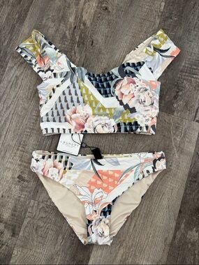 Laundry By Shelli Segal Los Angeles Bikini NWT